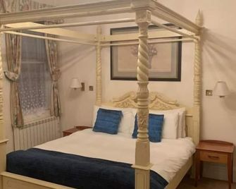 The Waterloo Hotel & Bistro - Newport - Soverom