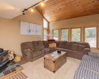 Perfect Family Vacation Home in the Mountains - Windham - Sala de estar