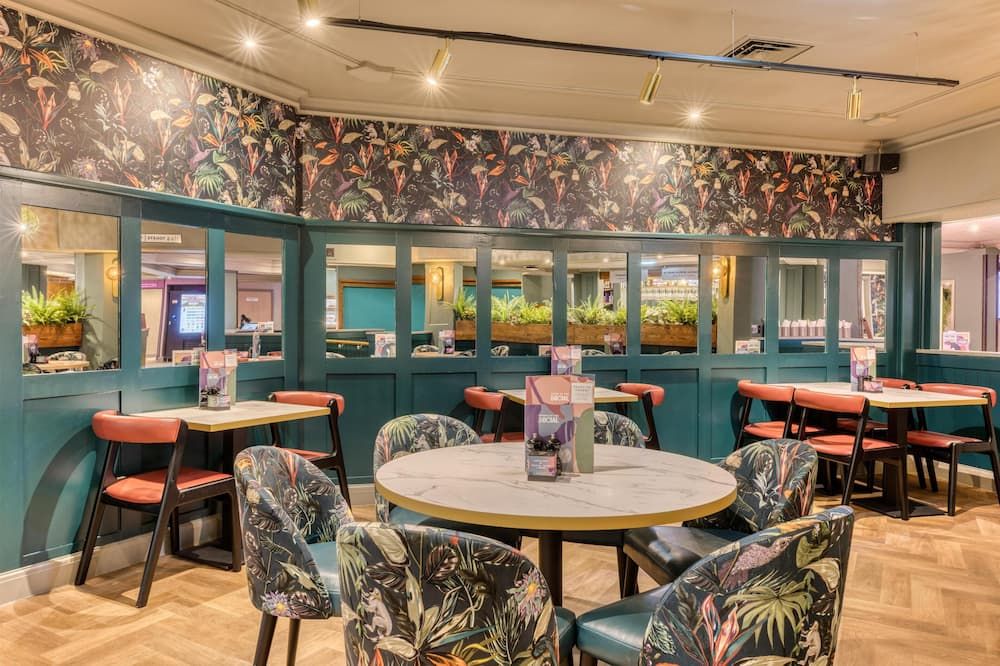 Premier Inn Glasgow Airport - פייזלי - מסעדה