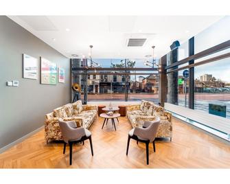Central Belfast Apartments: Student Accommodation - Belfast - Lounge