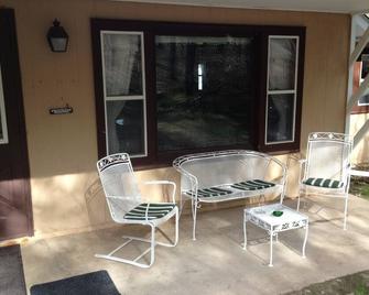 Private lakefront on the Cisco Chain in the heart of Michigan’s Upper Peninsula. - Watersmeet