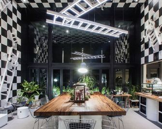 Blu Monkey Hub and Hotel Phuket (SHA Plus+) - Phuket City
