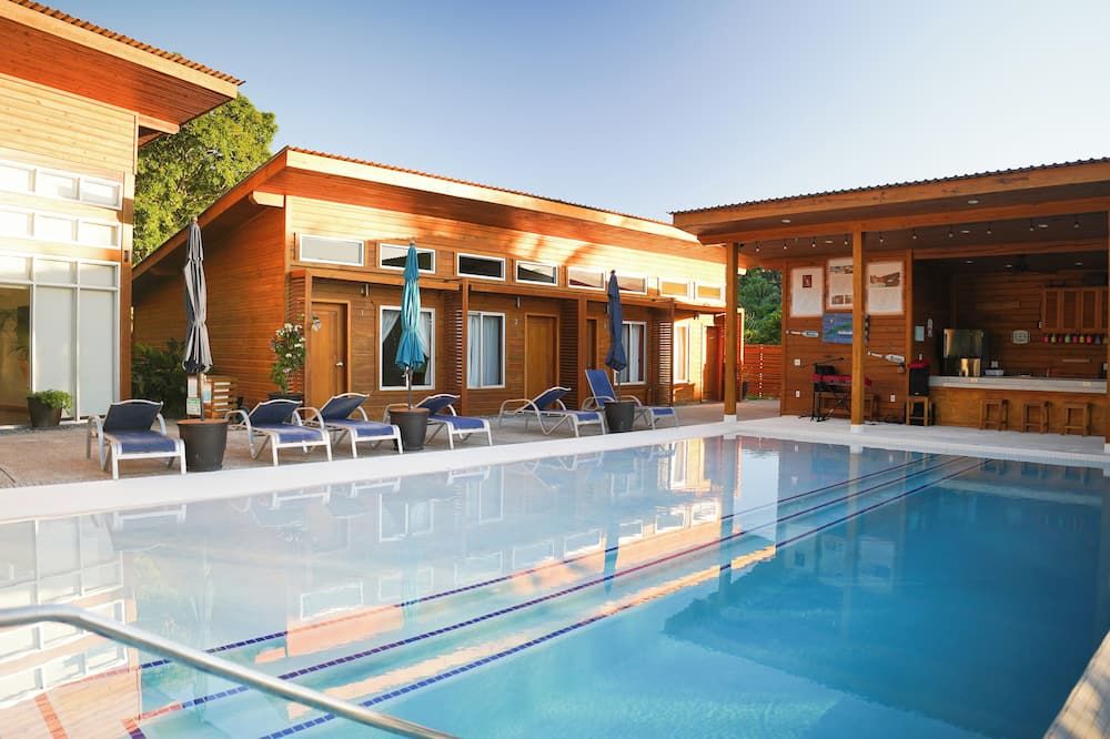 Richardson Serenity Villa - West End - Pool