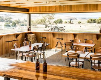 Curringa Farm - Hamilton - Bar