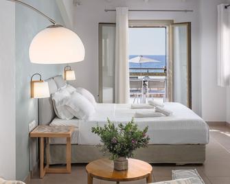 Callisto Seaside Homes & Suites - Marathopolis - Bedroom