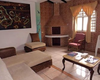 Hotel Crossman - Puerto Ayora - Phòng khách
