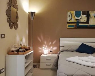 B&B Li Figuli - Lecce - Schlafzimmer