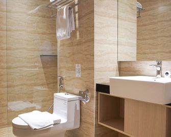 Midtown Residence Simatupang Jakarta - Yakarta - Baño