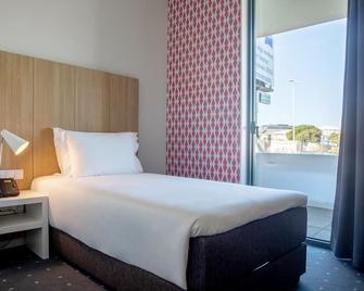 Stay Hotel Lisboa Aeroporto - Loures - Bedroom