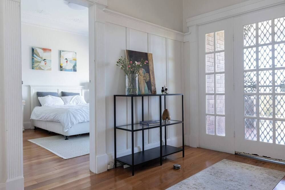 Private BB near airport, beach, and activities - Sydney