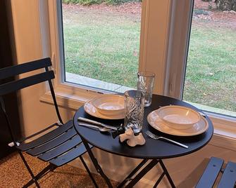 Ada King Near Crabtree, Pnc Arena, State Fairgrounds, Ncma - Raleigh - Dining room