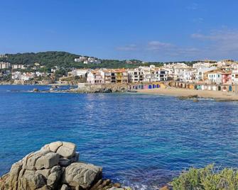 Els Canyers - Calella de Palafrugell - Beach