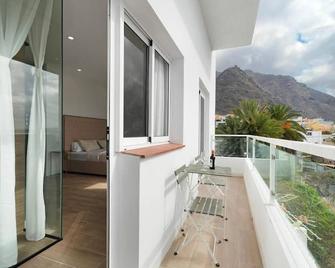 Apartamento Tenerife Norte, Tranquilidad y Buen Clima, Playa Cerca - Punta del Hidalgo - Balcón