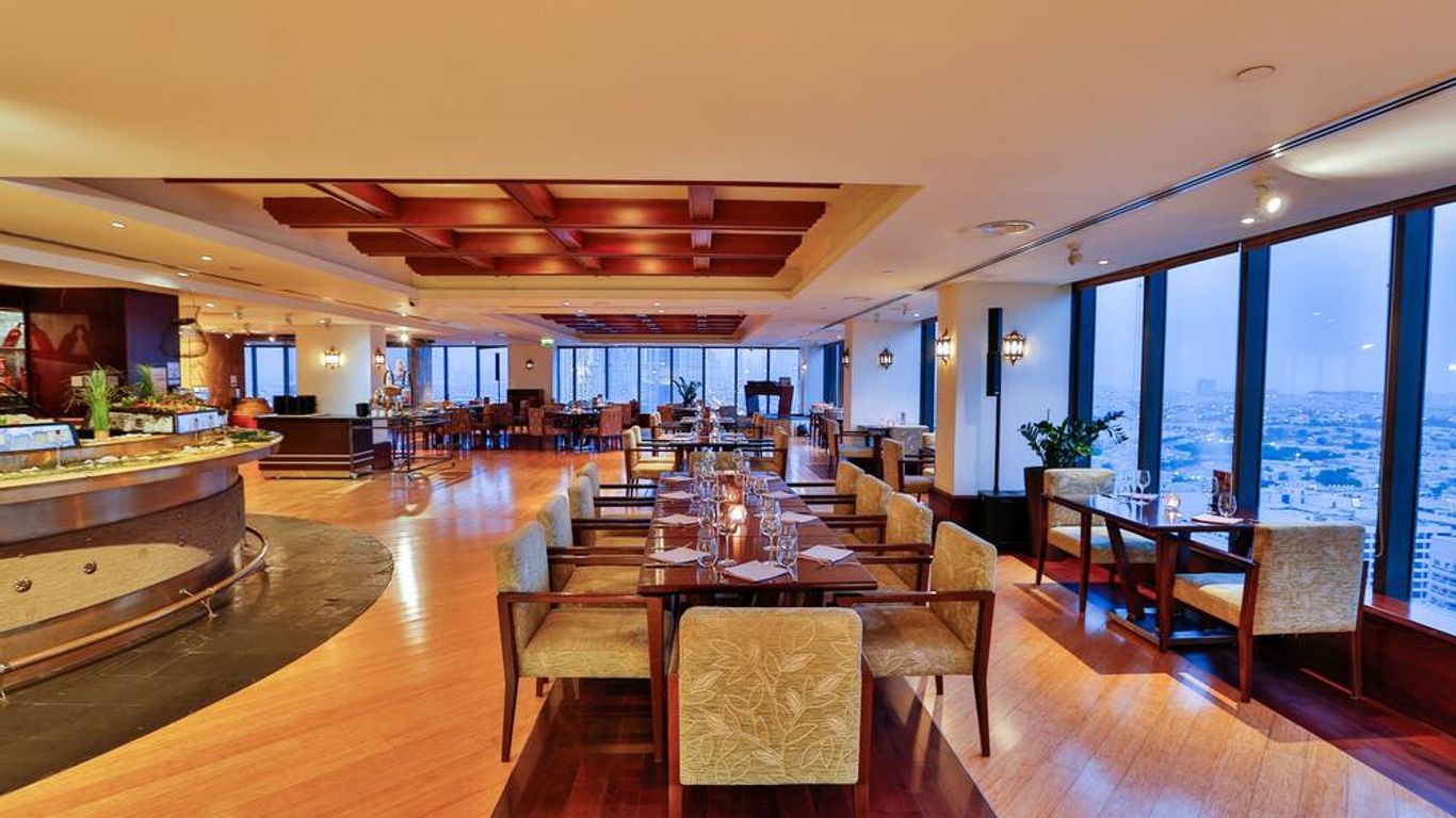 Park Regis Kris Kin Hotel