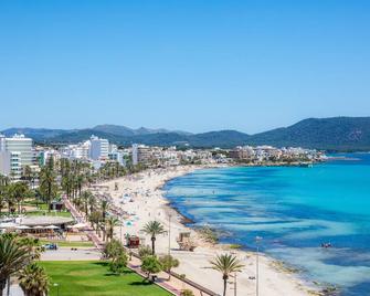 Majestic sea views - individual beachfront apartment - like staying with friends - Cala Millor - Beach