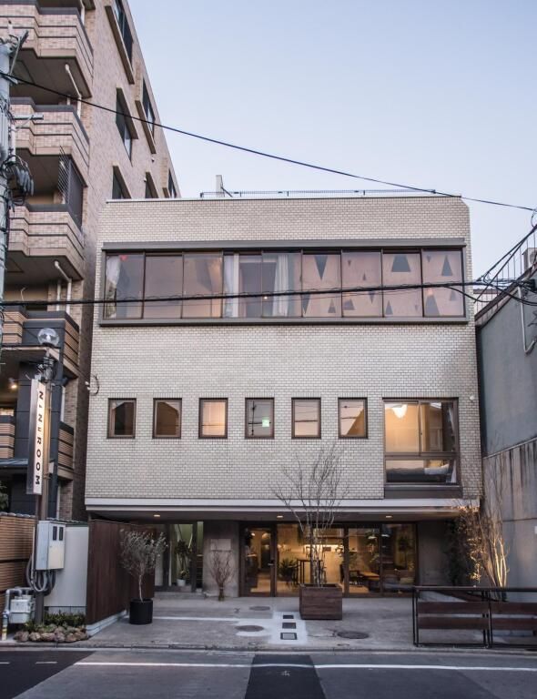 هوستل نينيروم