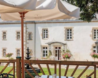 Chateau Du Boisniard - Chambretaud - Binnenhof