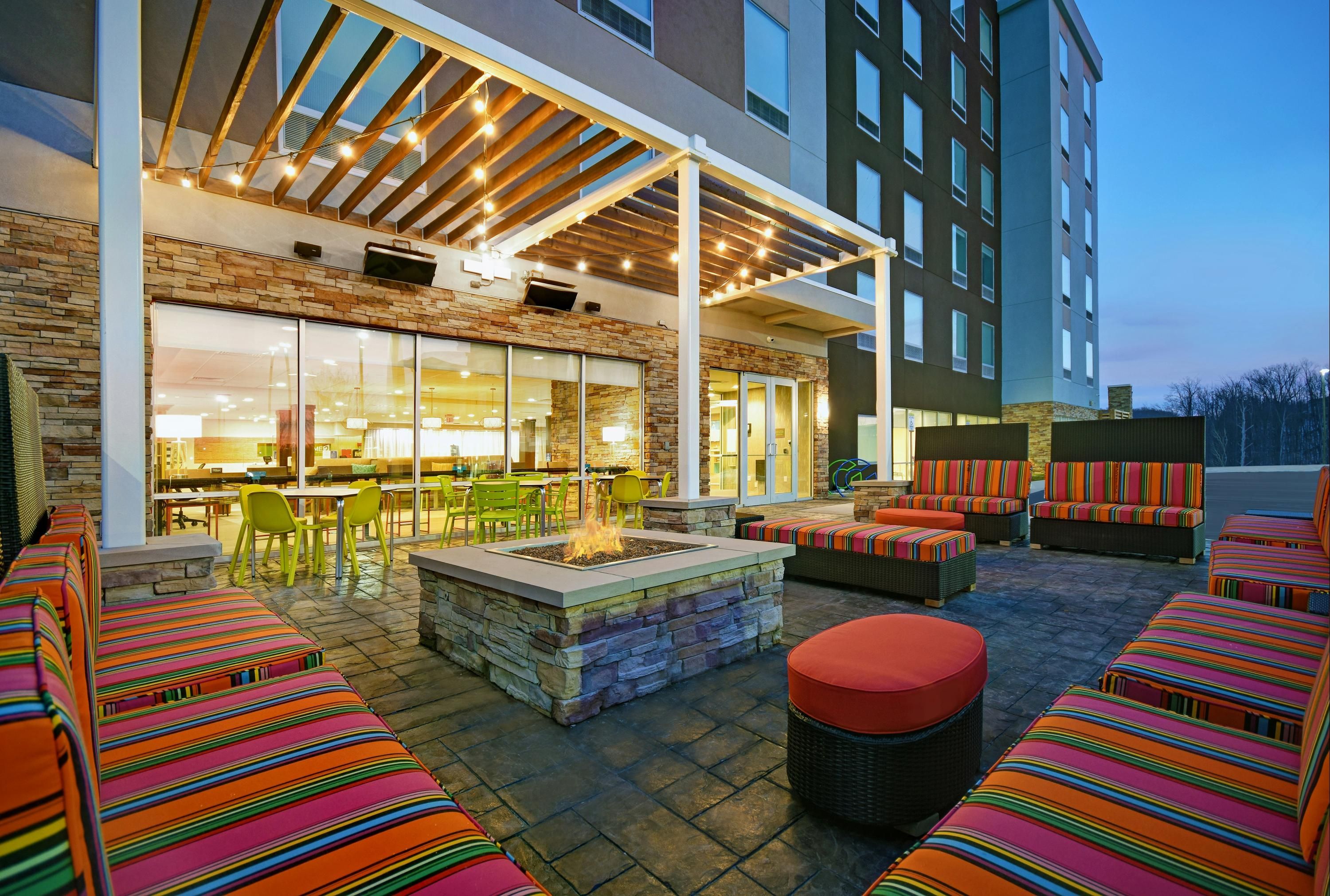 Home2 Suites By Hilton Columbus - Columbus - Terasa