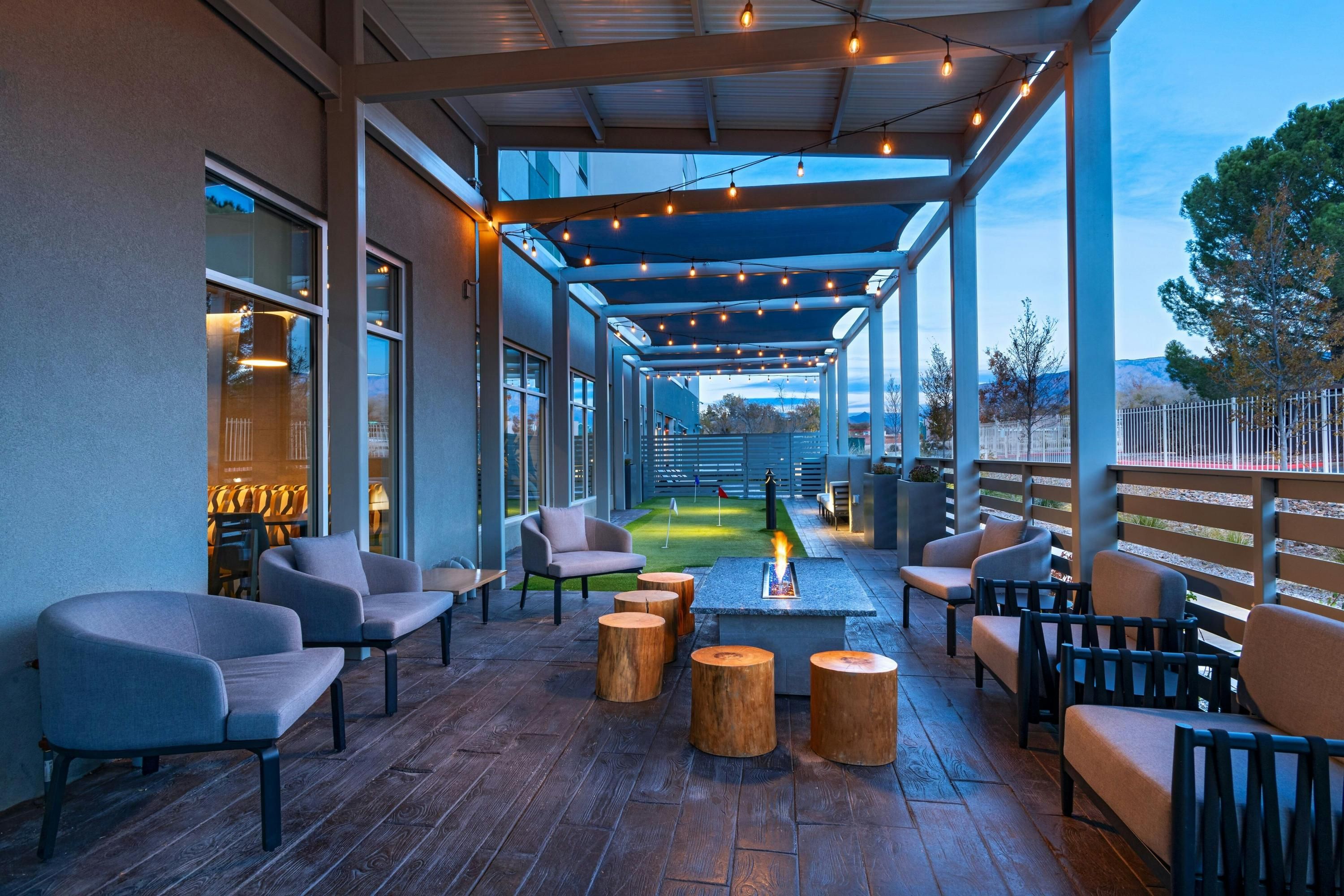 تاون بليس سويتس باي ماريوت البوكركي أبتاون - ألبوكيركي - ردهة