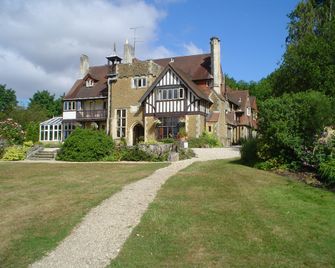 Farnham House Hotel - Farnham - Edificio