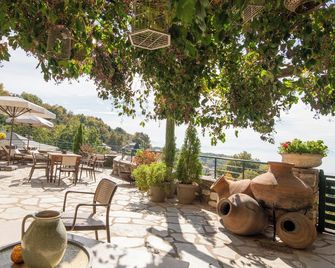 Archontiko 1716 - Agios Lavrentios - Patio