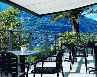 Hotel Lago - Torno - Balcón