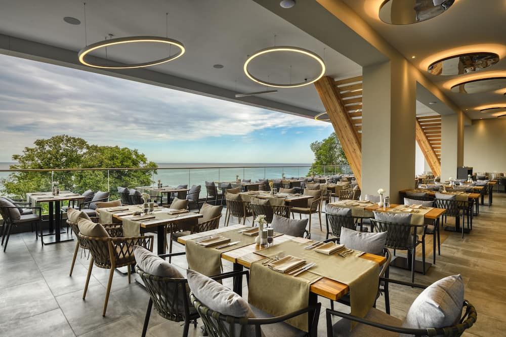 جريفيد هوتل فيستامار - ألترا بسعر شامل جميع الخدمات - غولدن ساندز - مطعم
