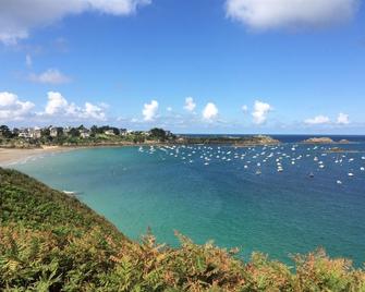 Manoir De La Rogerais & Spa - Beaussais-sur-Mer