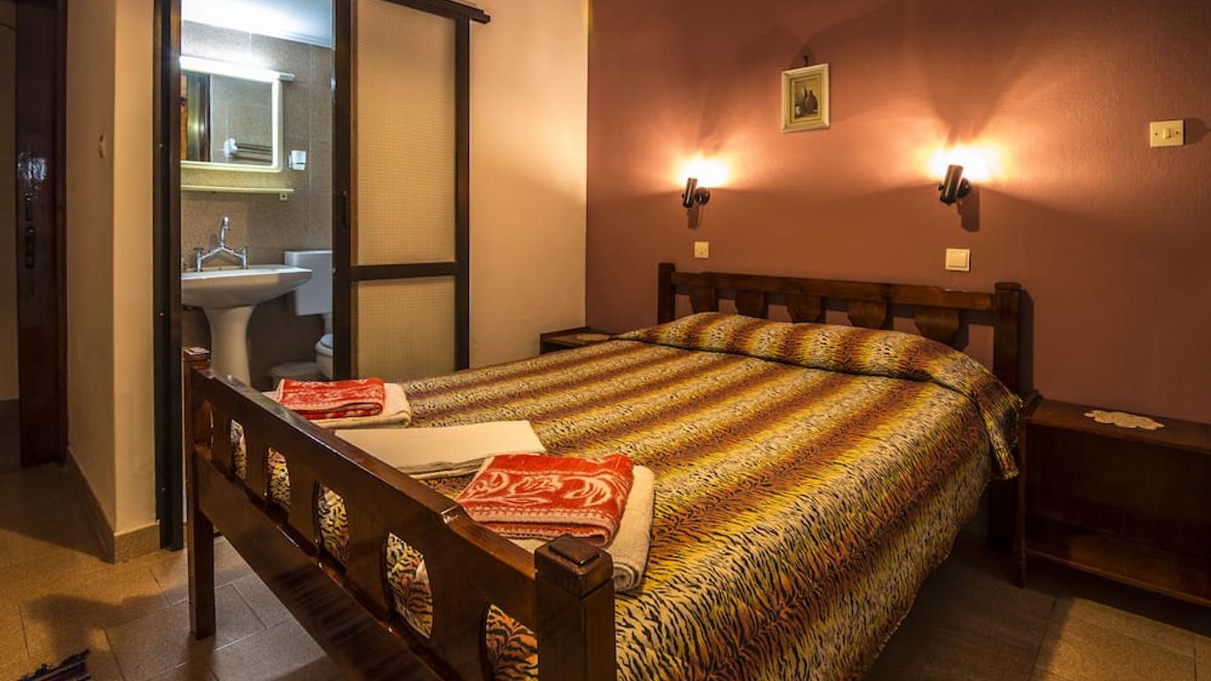 Savas Rooms