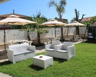 Hotel Maria - Castellabate - Innenhof