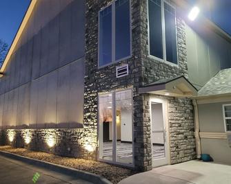 بست إن موتل - سالينا - مبنى