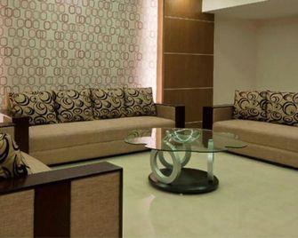 Hotel Paradise Inn - Manesar - Lounge