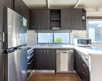 Nrma Halls Gap Holiday Park - Halls Gap - Kitchen