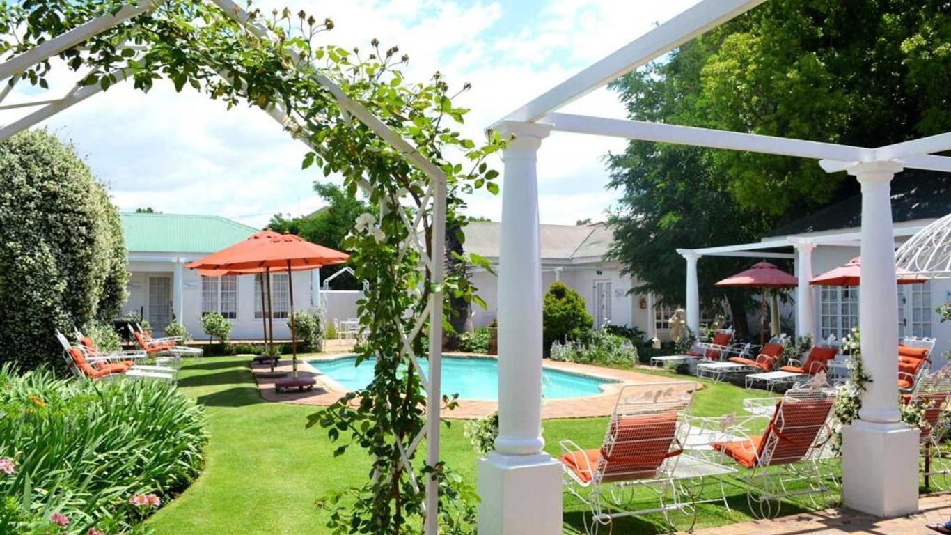 A Tapestry Garden Guest House