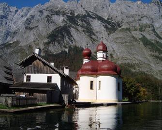 Apartment Alpenpanorama optionally with 1 or 2 bedrooms, balcony, 60 sqm - Steinkirchen - Edificio