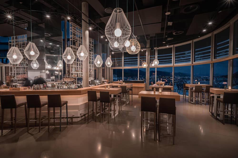 Adlers Hotel - אינזברוק - בר