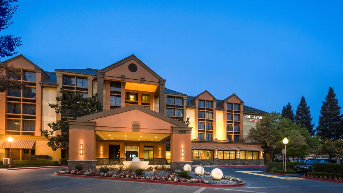 Courtyard by Marriott Santa Rosa