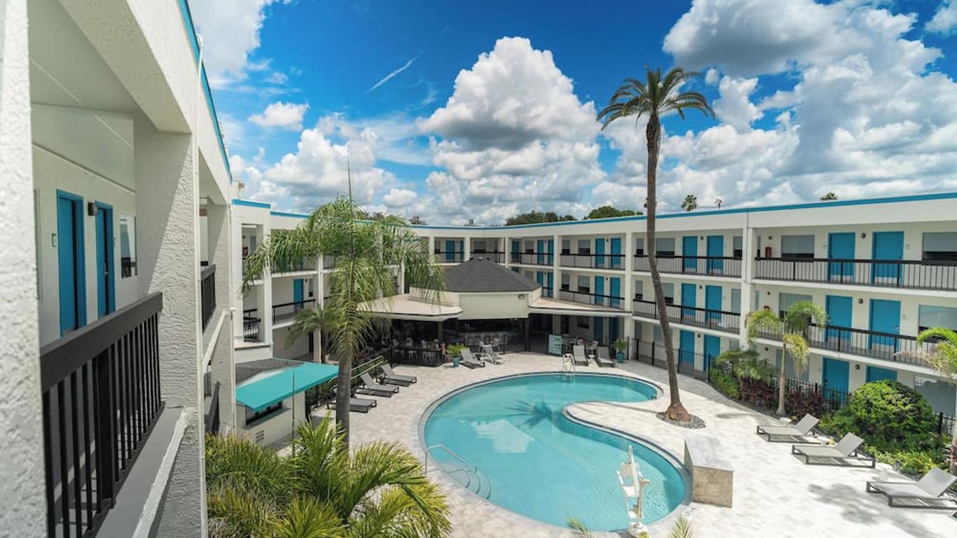 Oasis Bay Suites, Tampa, Busch Gardens, Usf