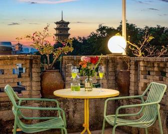 Suqingmen Youth Hostel Quanzhou - Quanzhou - Balcón