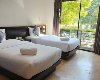 Aziss Boutique Hotel - Sha Plus - פיצאנולוק - חדר שינה