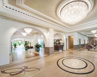Hotel Aurelia - Cervia - Hành lang