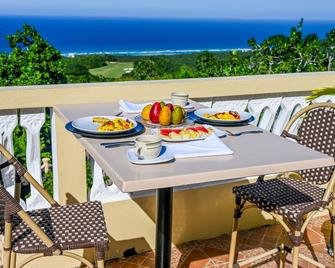 Takuma Boutique Hotel Rooms & Suites Jamaica - Montego Bay - Balcony