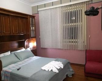 Hostel Colibri - Itaipava - Habitación