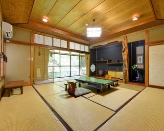 東學坊 - 伊勢原市 - ダイニングルーム