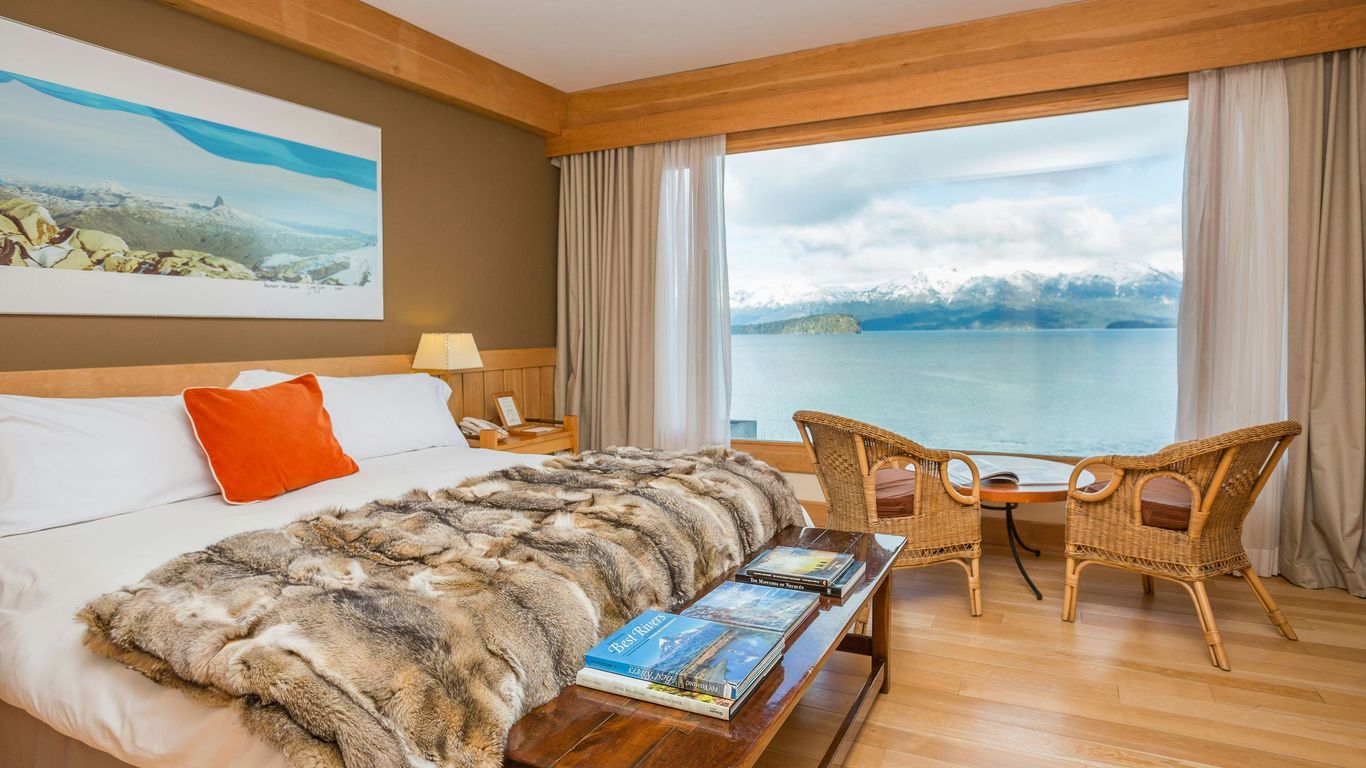 Correntoso Lake & River Hotel