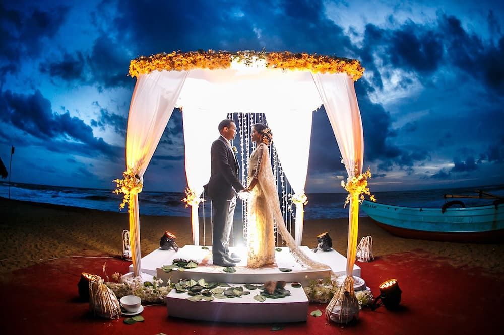 Mount Lavinia Hotel - Dehiwala-Mount Lavinia - Uima-allas