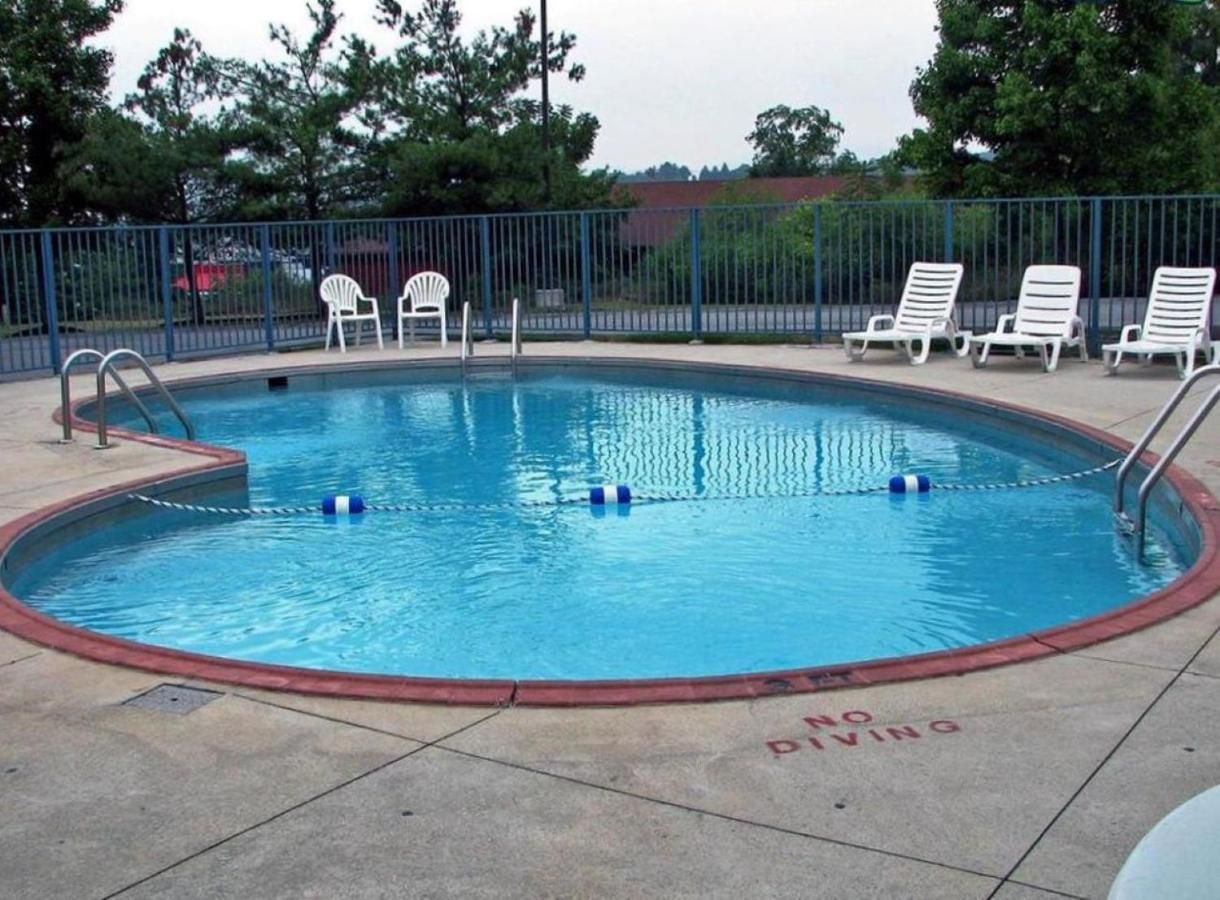 Rodeway Inn Altoona Orchard Plaza