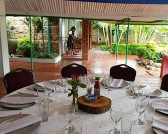 Spree Guest House - Ndola - Restaurant
