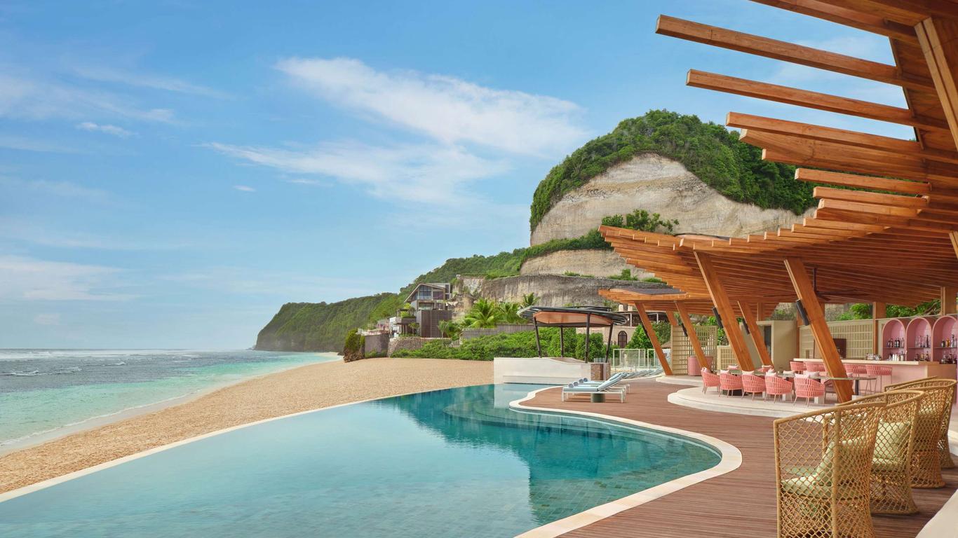 أومانا بالي لم كسرآر هوتلز آند ريزورتس باي هيلتون