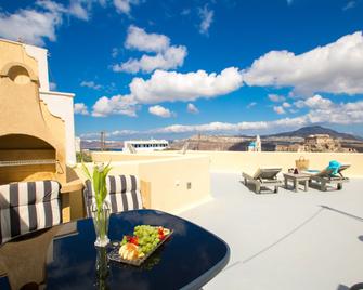 Love Nest Villa - Akrotiri - Balkon